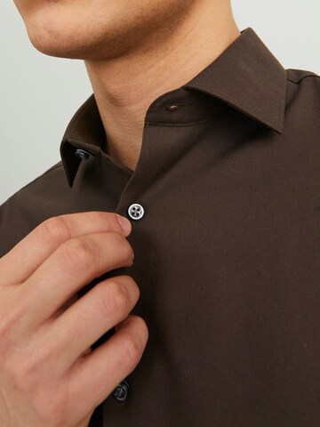 JACK & JONES Slim fit Button Up Shirt 'Parker' in Brown