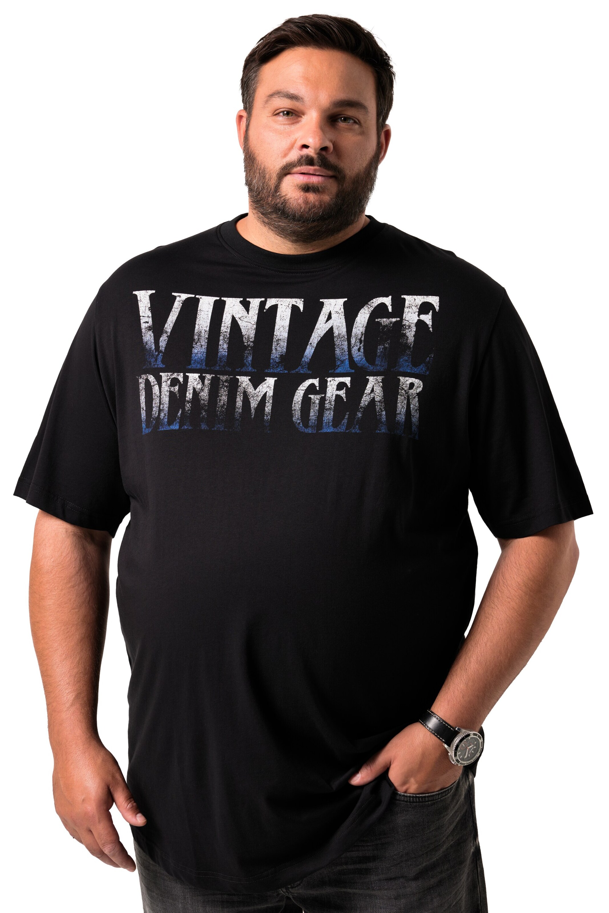 Men Plus Shirt in Black: front