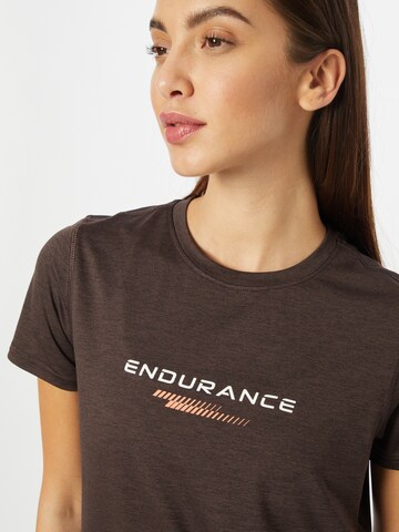 ENDURANCE - Camisa funcionais 'Wange' em castanho