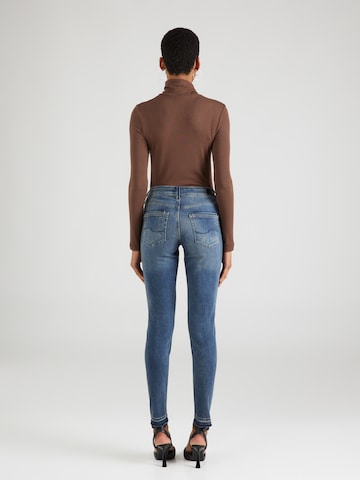 QS Skinny Jeans 'Sadie' i blå