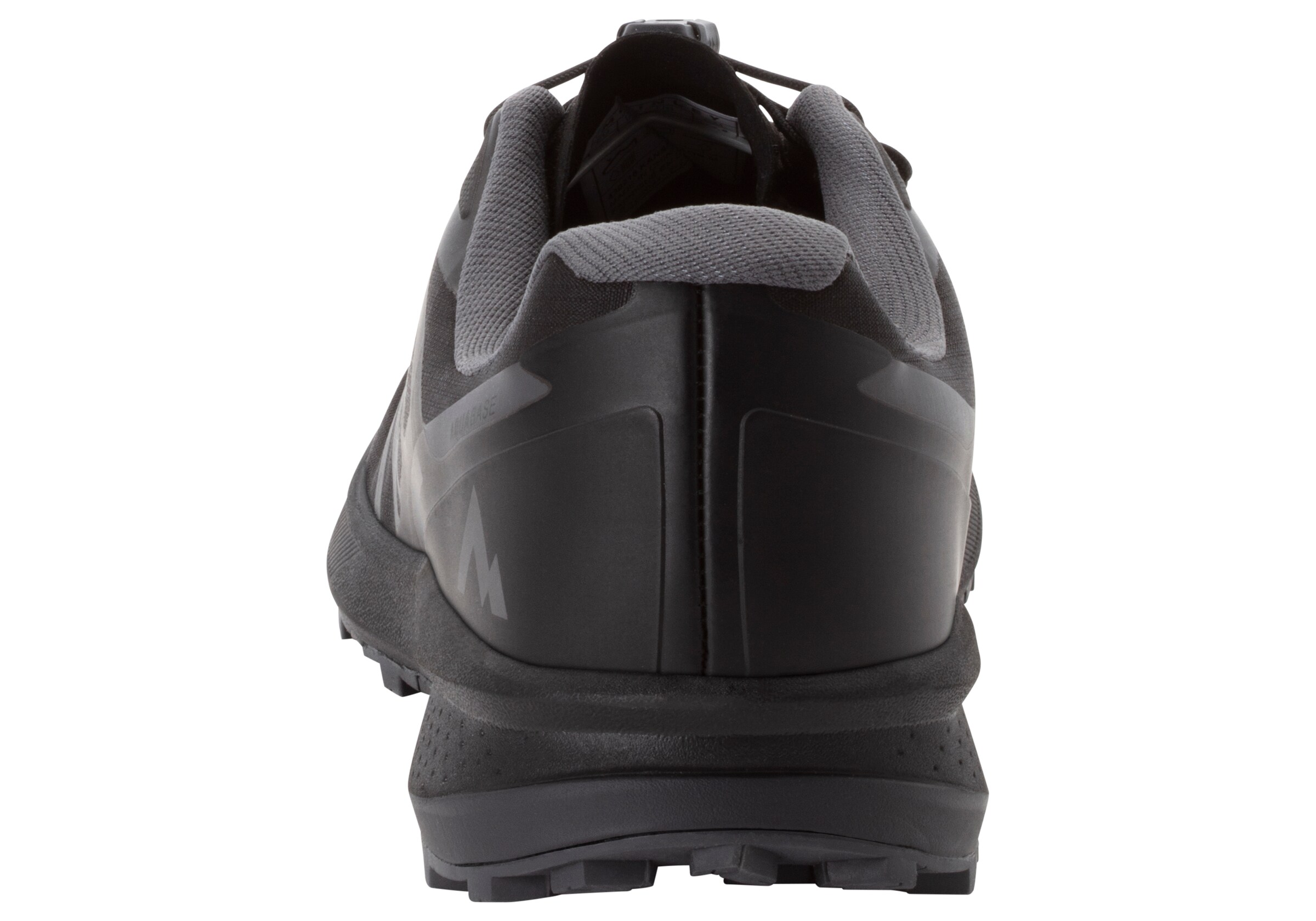 MCKINLEY Flats in Black