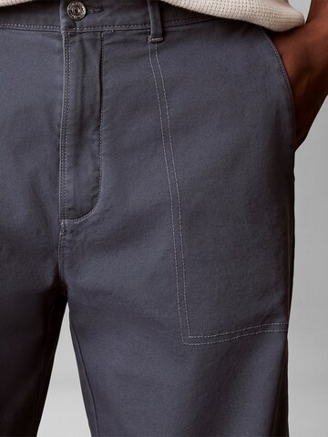Calvin Klein Jeans Loose fit Trousers 'Utility' in Blue