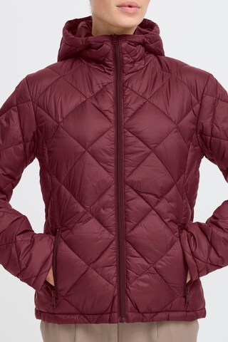 b.young Přechodná bunda 'BYBERTA' – červená