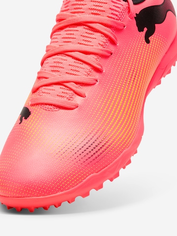 PUMA Обувь для футбола 'Future 7 Play' в Ярко-розовый