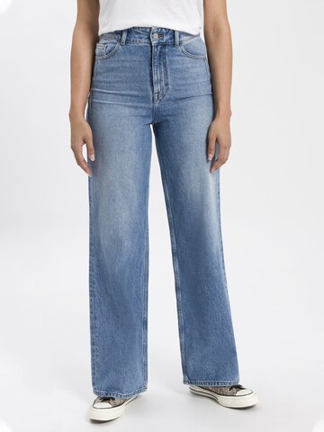 Cross Jeans Wide leg Jeans in Blue: front