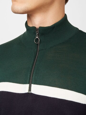 Trendyol Sweater in Green