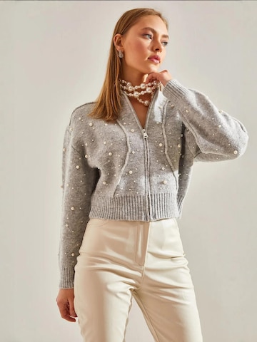 Bianco Lucci - Casaco de malha em cinzento