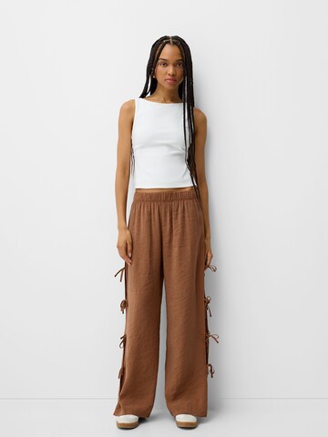 Bershka Wide leg Trousers in Brown