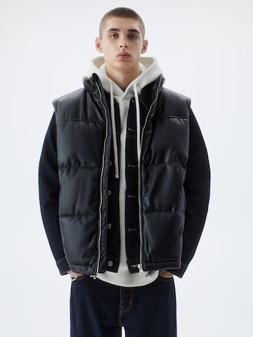 Pull&Bear Bodywarmer in Zwart: voorkant