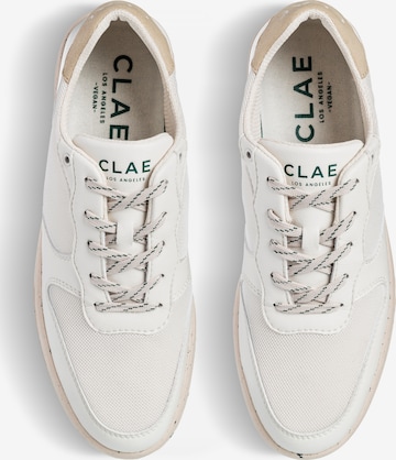 Sneaker low 'MALONE' de la CLAE pe alb: față