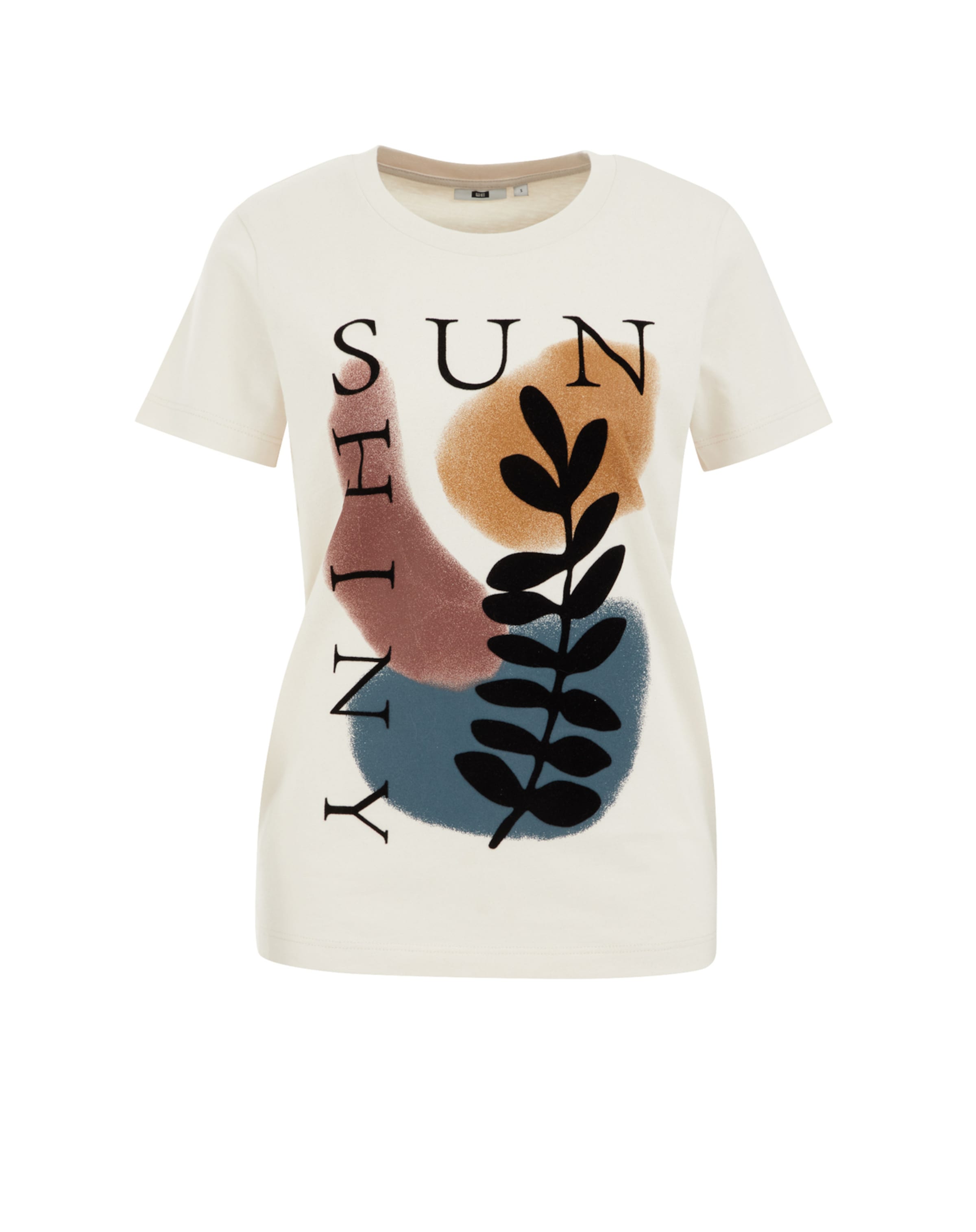 Tricou de la WE Fashion pe bej: față