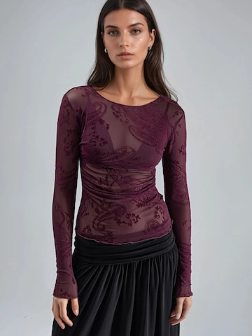 Busem Shirt in Purple: front