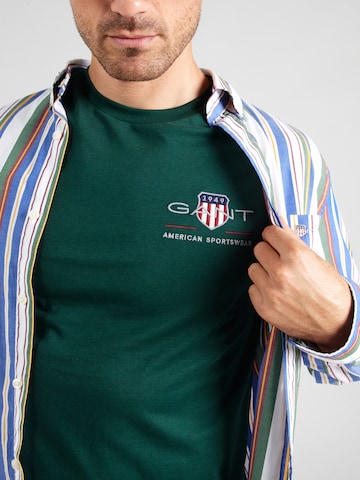 T-Shirt GANT en vert
