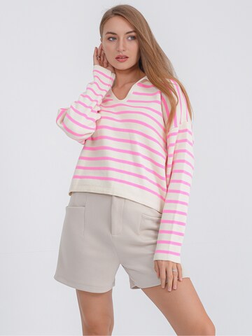 Pull-over oversize ' Larina ' FRESHLIONS en rose : devant