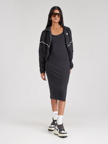 juoda Nike Sportswear Suknelė