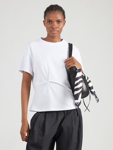 ABOUT YOU - Camiseta 'Delia' en blanco: frente