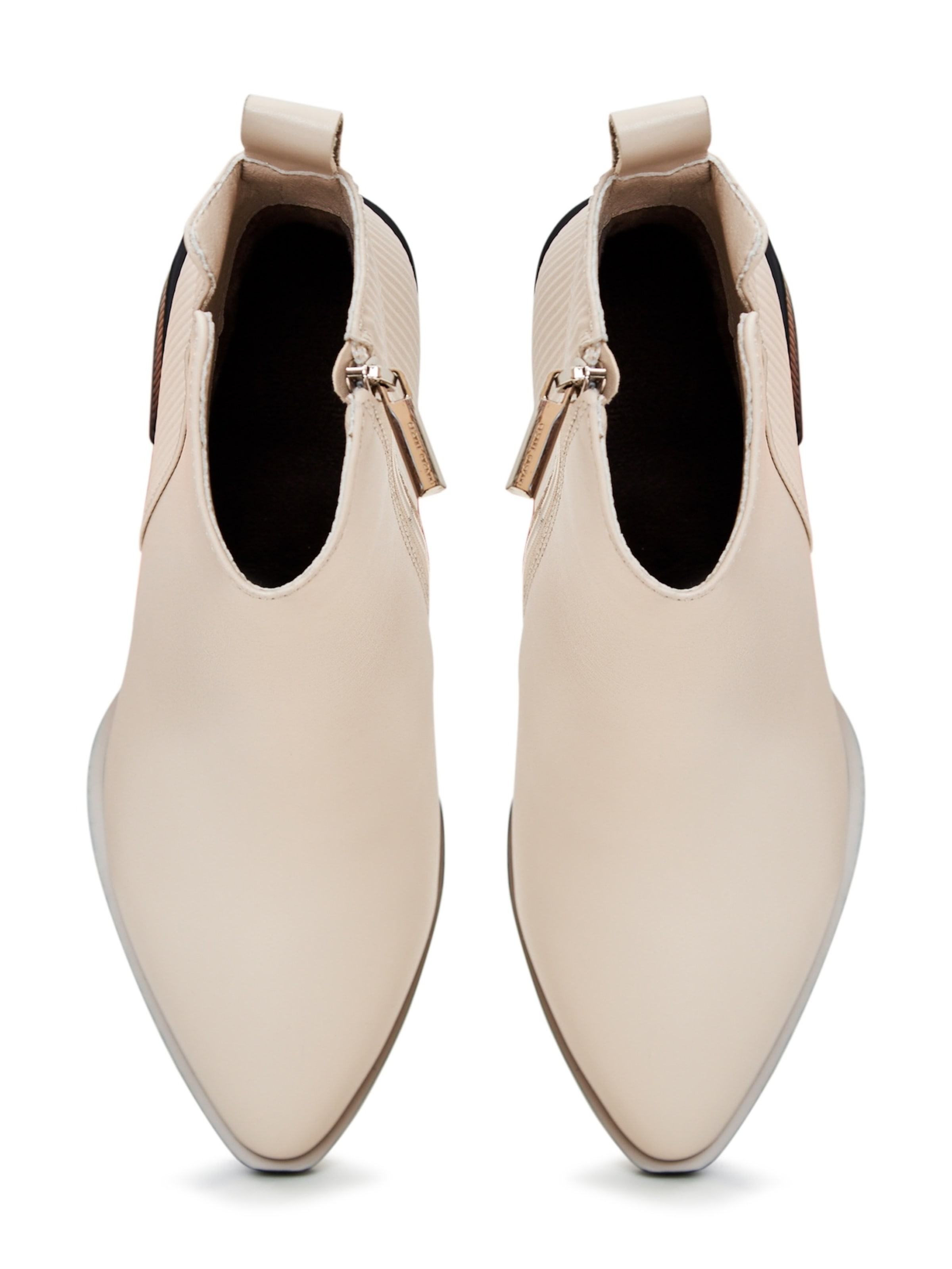 CESARE GASPARI Booties in Beige