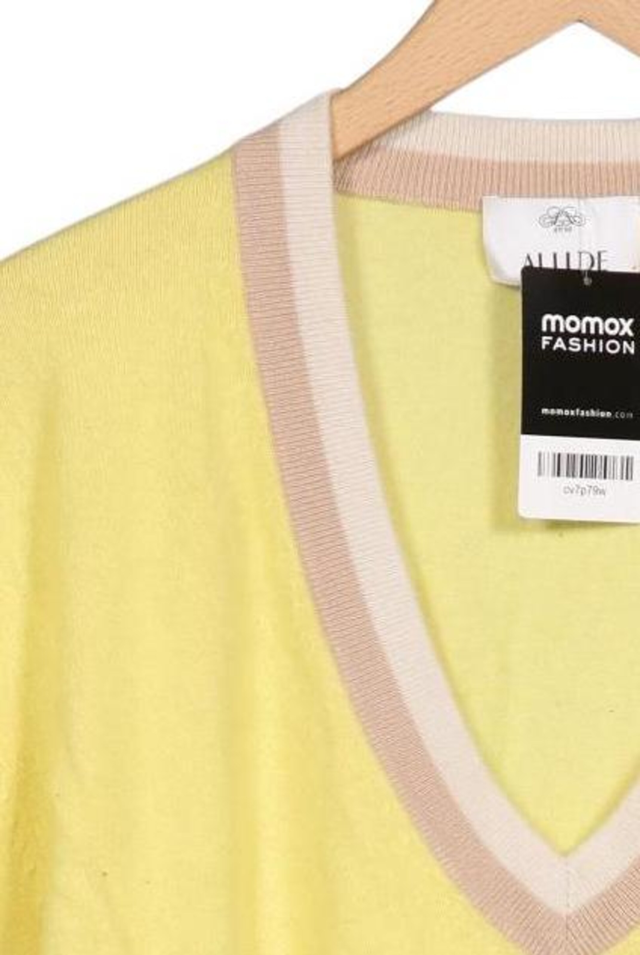 Allude Sweater & Cardigan in L in Yellow