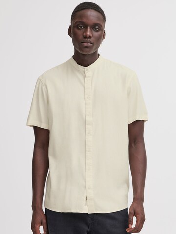 Regular fit Camicia ' BHBOBBY Shirt mandarin' di BLEND in bianco