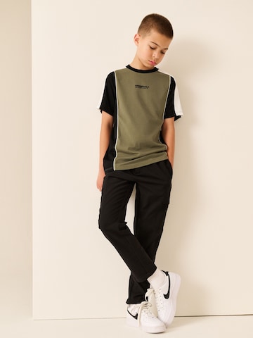 Slimfit Pantaloni de la Next pe negru