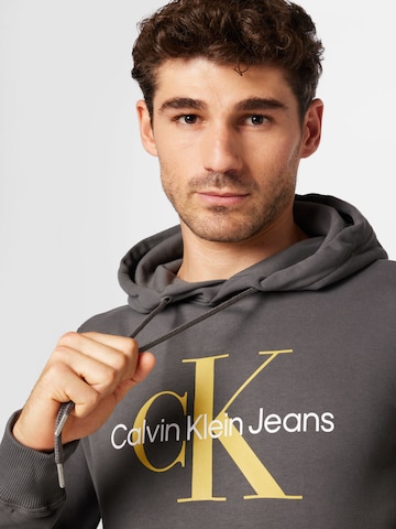 Calvin Klein Jeans Mikina 'Essentials' – šedá