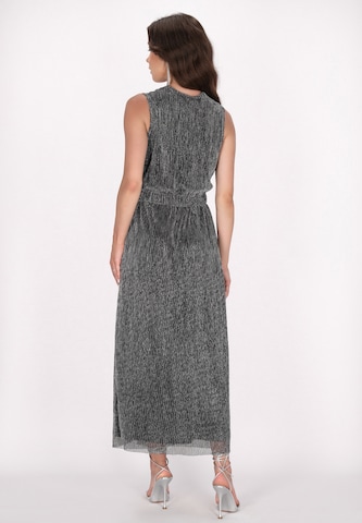 faina Evening dress in Grey