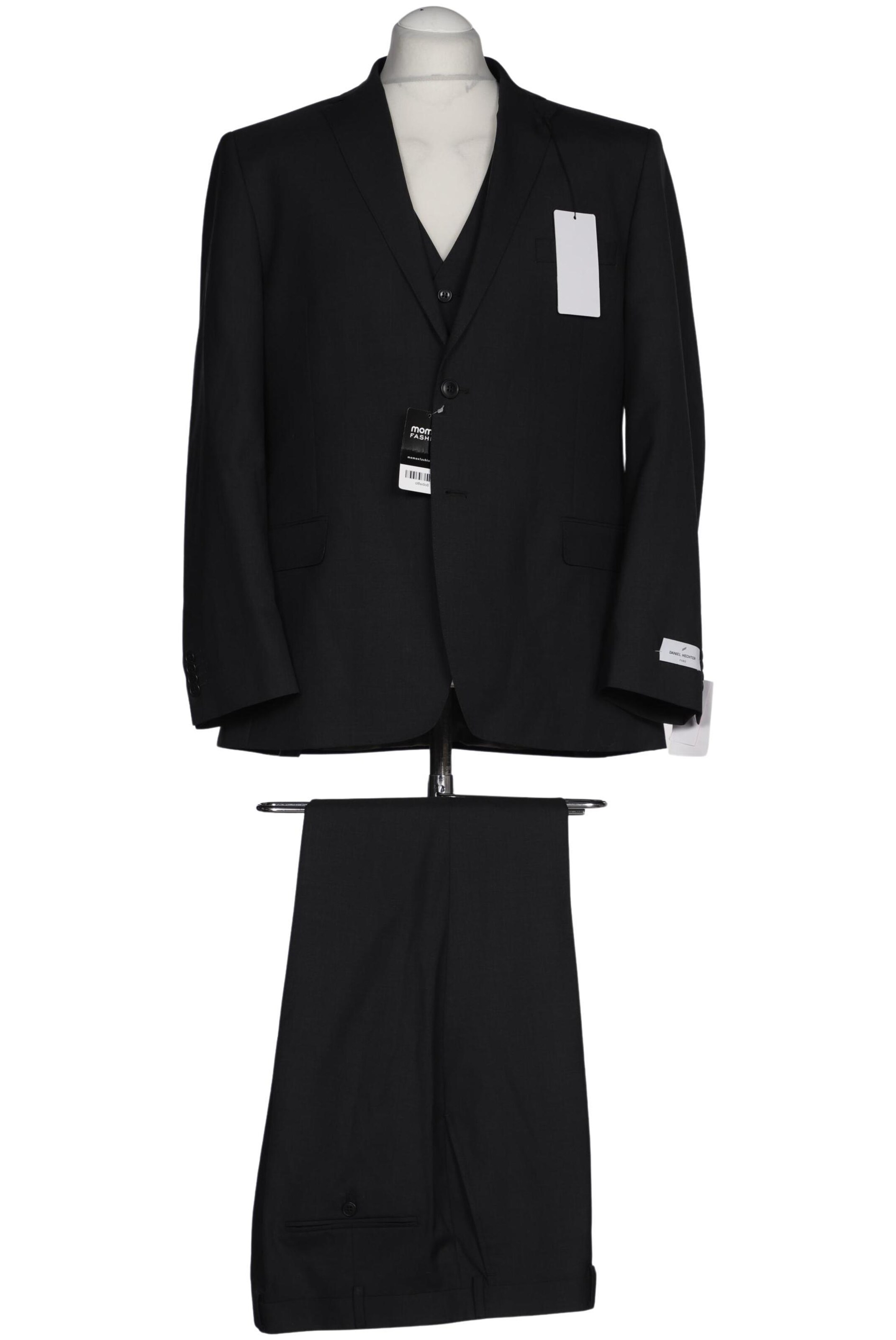 HECHTER PARIS Suit in XS in Black: front