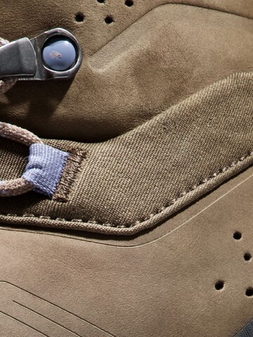 MAMMUT Boots 'Nova Tour II' in Beige