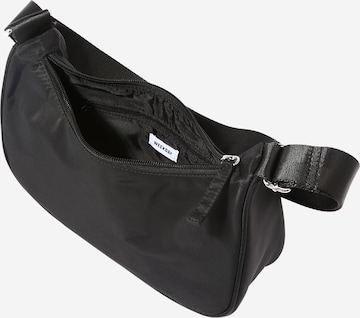 WEEKDAY Handtasche 'Zari' in Schwarz