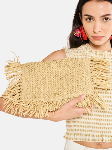 NALì Clutch 'FRANGE' in Beige: voorkant