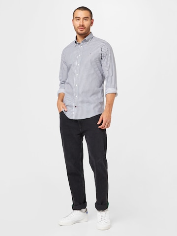 Coupe regular Chemise Tommy Hilfiger Tailored en bleu