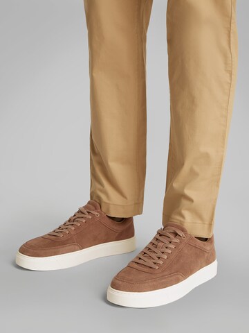 Calvin Klein Σνίκερ χαμηλό σε καφέ: μπροστά