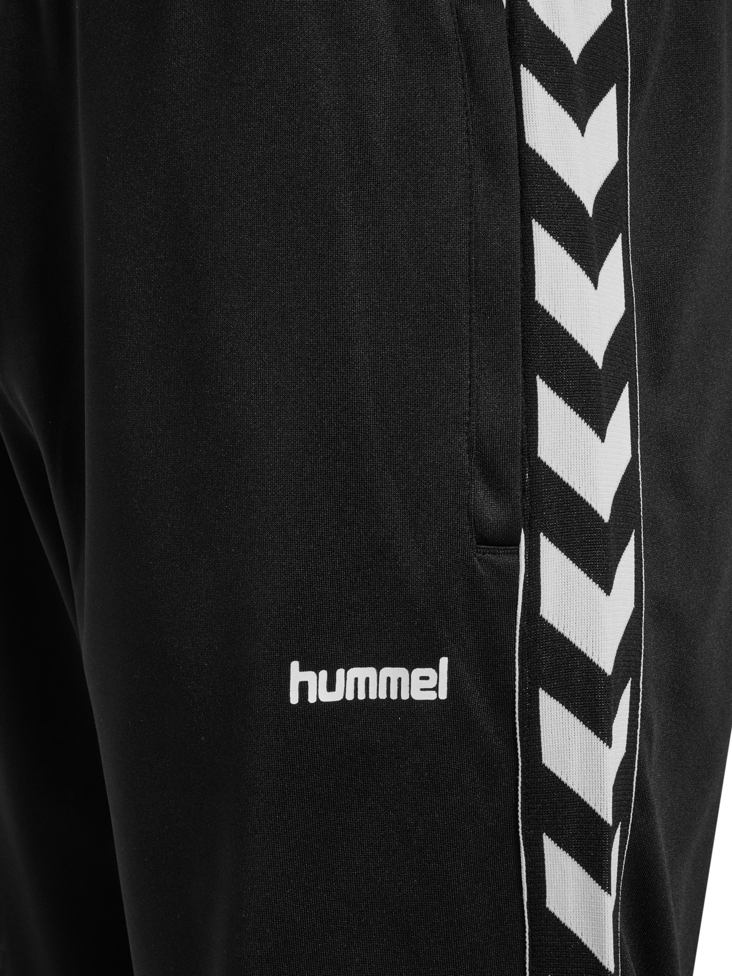 Hummel Regular Sporthose 'Club' in Schwarz