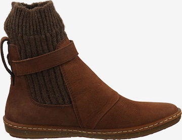 EL NATURALISTA Ankle Boots in Brown