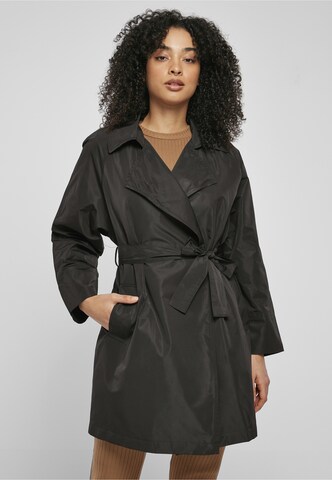 Urban Classics Mantel in Schwarz: Vorderseite