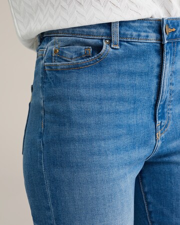 WE Fashion Flared Jeans i blå