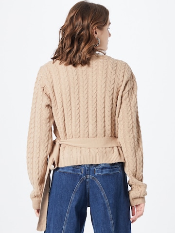 In The Style Knit cardigan 'CARYS WHITTAKER' in Brown