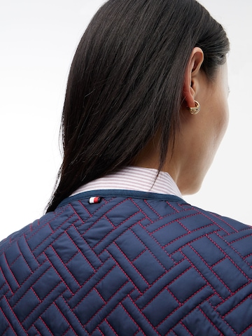 TOMMY HILFIGER - Chaqueta de entretiempo en azul