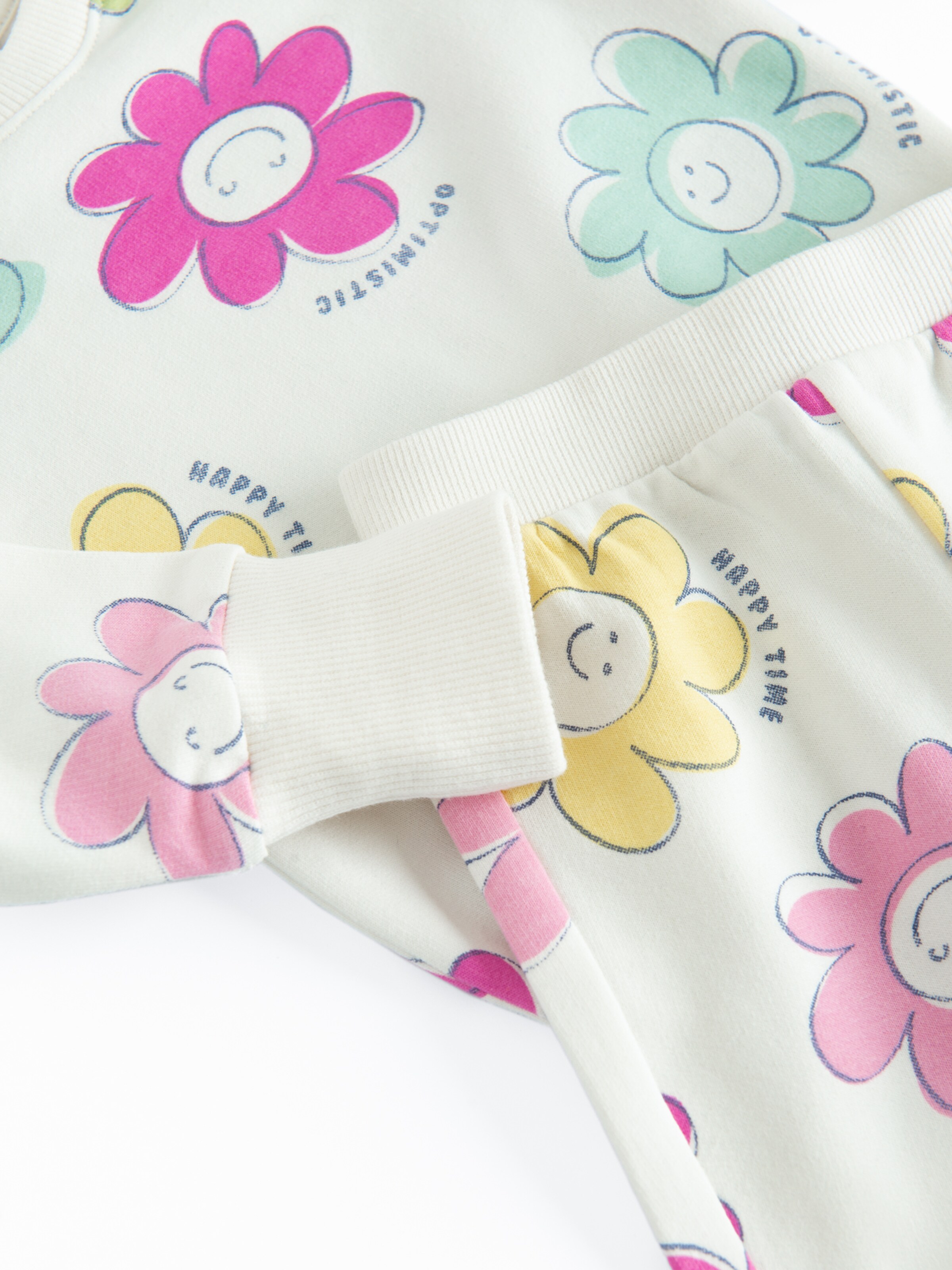 Cool Club Set in Beige