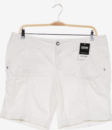 ESPRIT Shorts in XXL in White: front