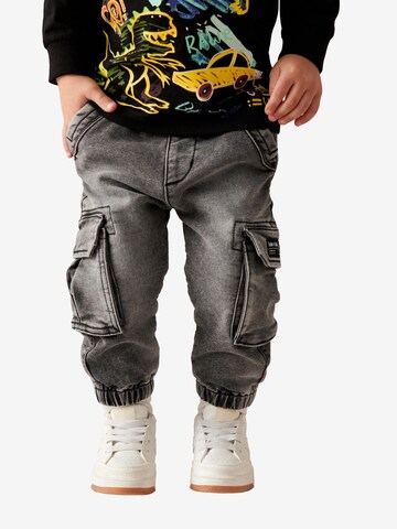 Loosefit Jean Next en gris : devant