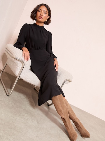 Abito di Friends Like These in nero