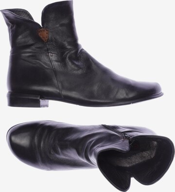 Everybody Dress Boots in 42 in Black: front
