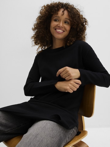 bonprix - Jersey en negro