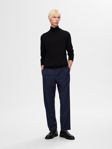 SELECTED Regular Trousers with creases 'SLHLeroy' in Blue