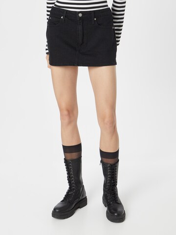 Calvin Klein Jeans Skirt in Black: front