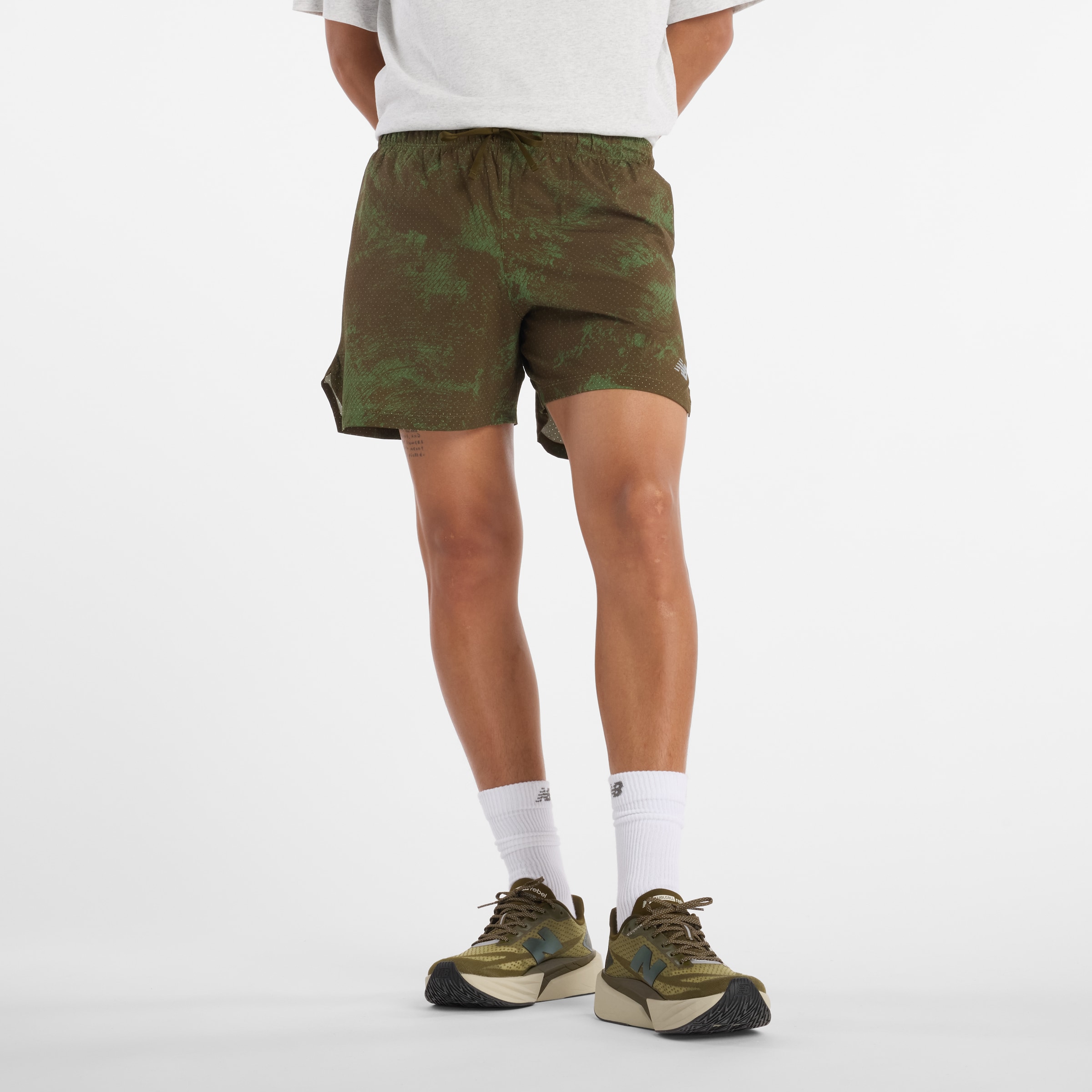 Regular Pantalon de sport 'RC 5' new balance en vert : devant