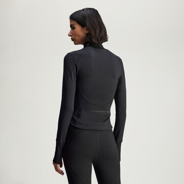 ADIDAS BY STELLA MCCARTNEY Спортивная куртка в Черный