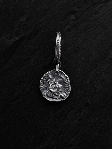 REYTEL Earring 'ANTIC NUMMUM. POWER IS LIMITLESS' in Silver