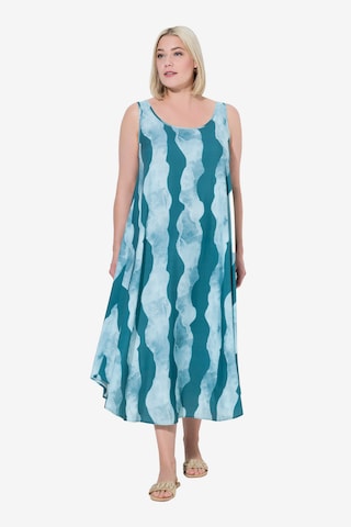 Ulla Popken Mekko värissä vihreä: etupuoli